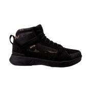#color_black-suede